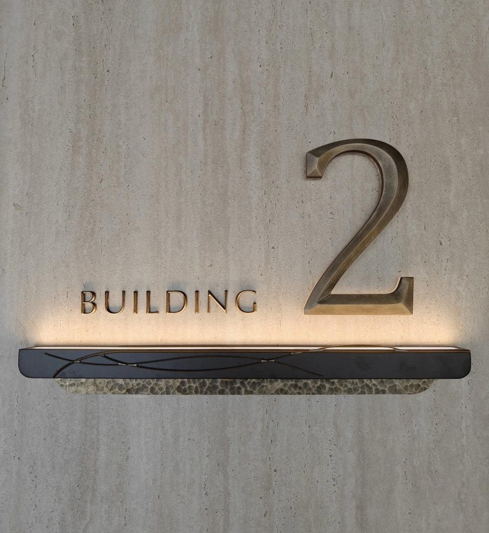 Building & Wayfinding Signs